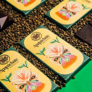 80% cacao La Reina Especiada  (cardamomo 15g)
